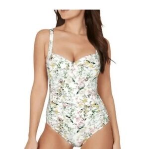 Nip Tuck Joanne Wattlewedo Tummy Control One-Piece Swimsuit‎ 8 Multi Fit Cup